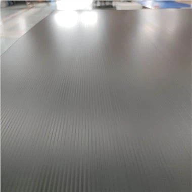 Muoviset lattiansuojalevyt