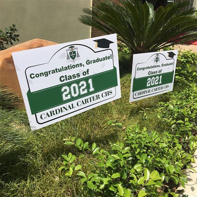 Kaksipuolinen muovinen nurmikon merkkejä